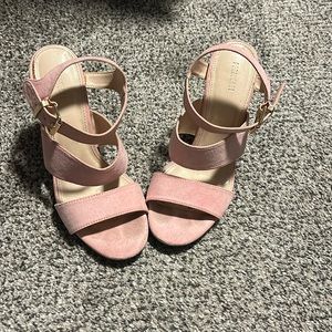 Pink heels. Size 7